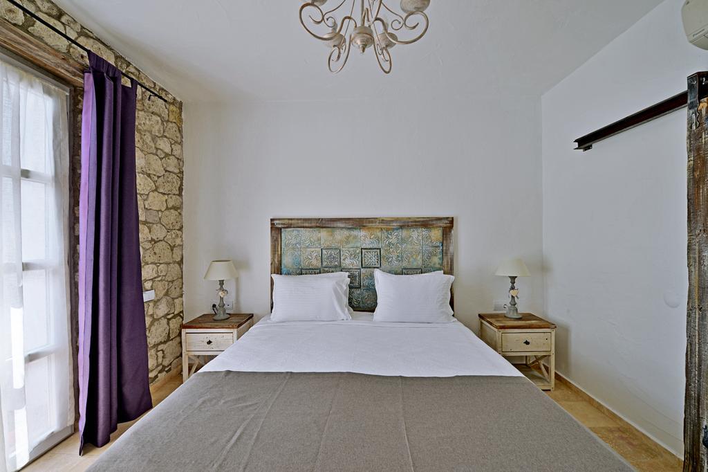 Bay C Hotel Alacatı Ruang foto