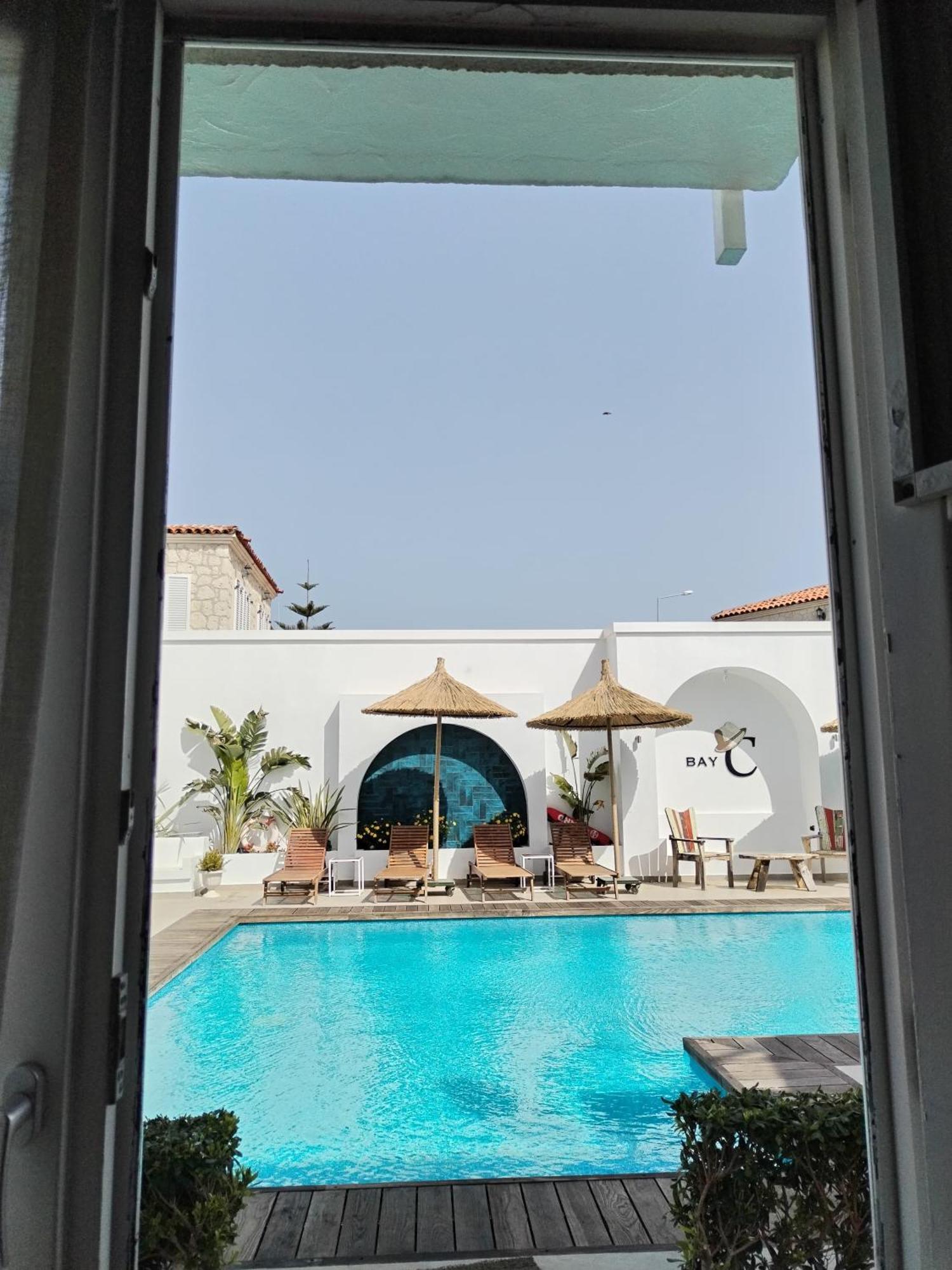 Bay C Hotel Alacatı Bagian luar foto