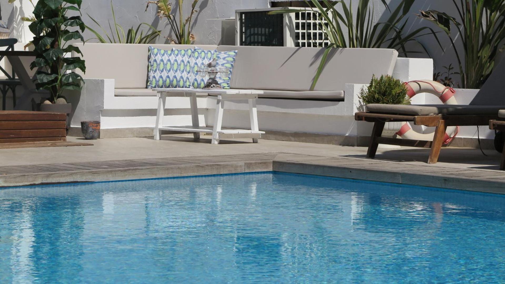Bay C Hotel Alacatı Bagian luar foto
